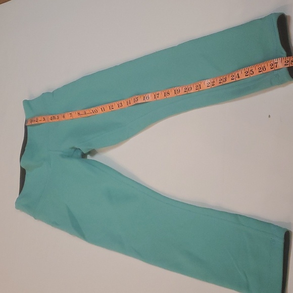 FINAL PRICE #1224 Lululemon reversible leggings  size 2 b825. - Picture 3 of 6